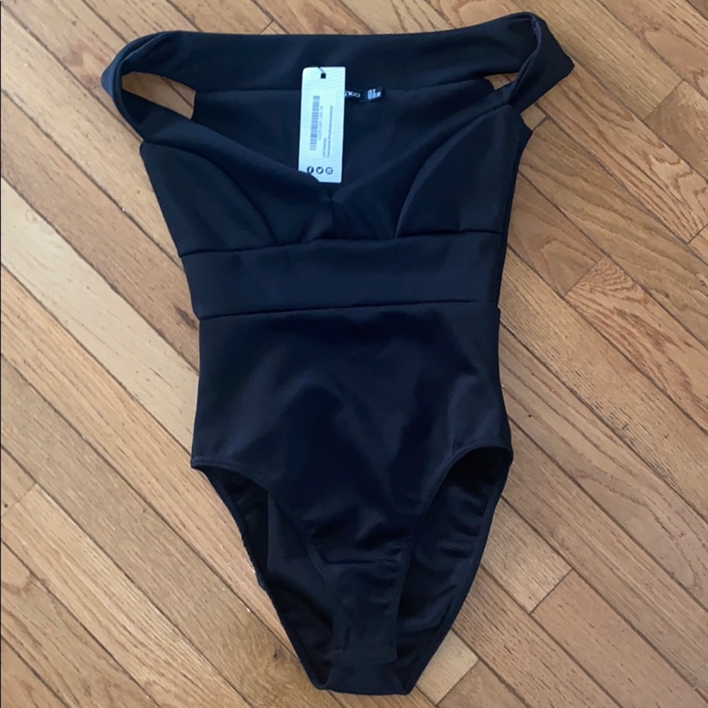 BOOHOO BODYSUIT